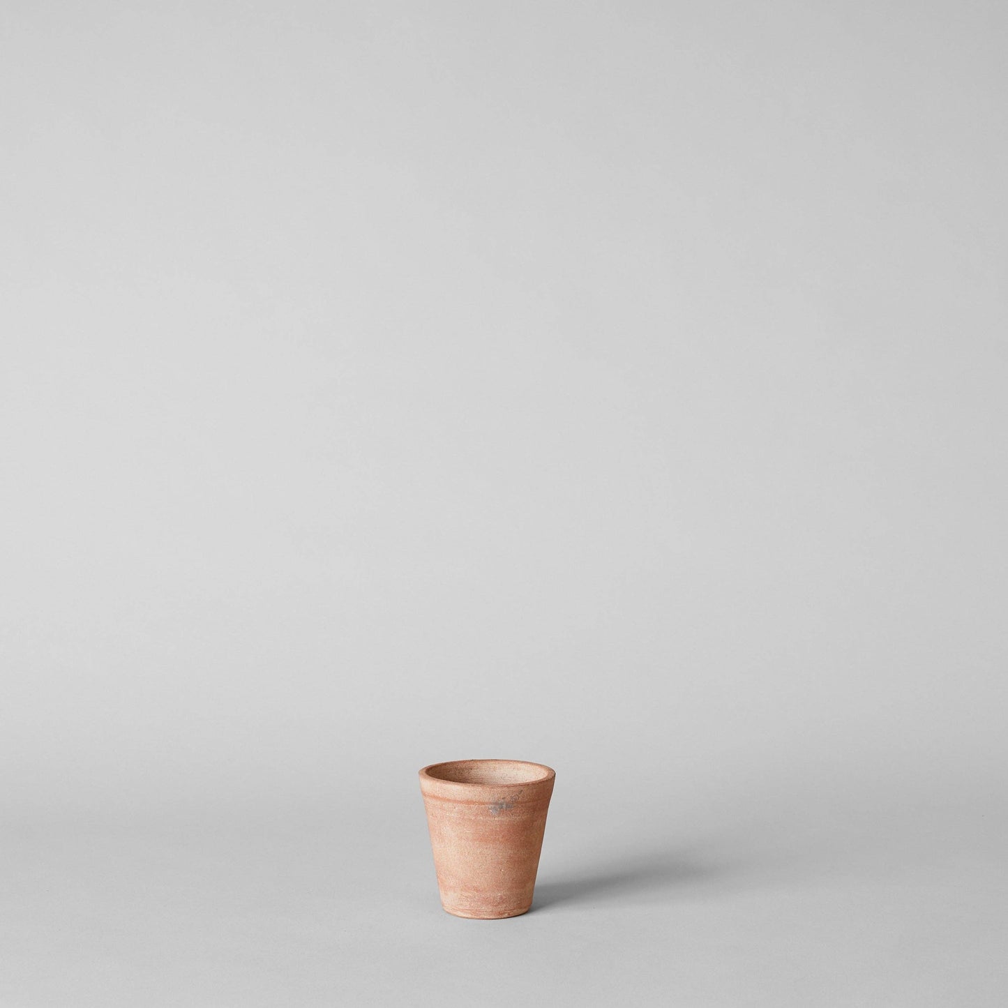 Studio Planter, Whitewash: Medium